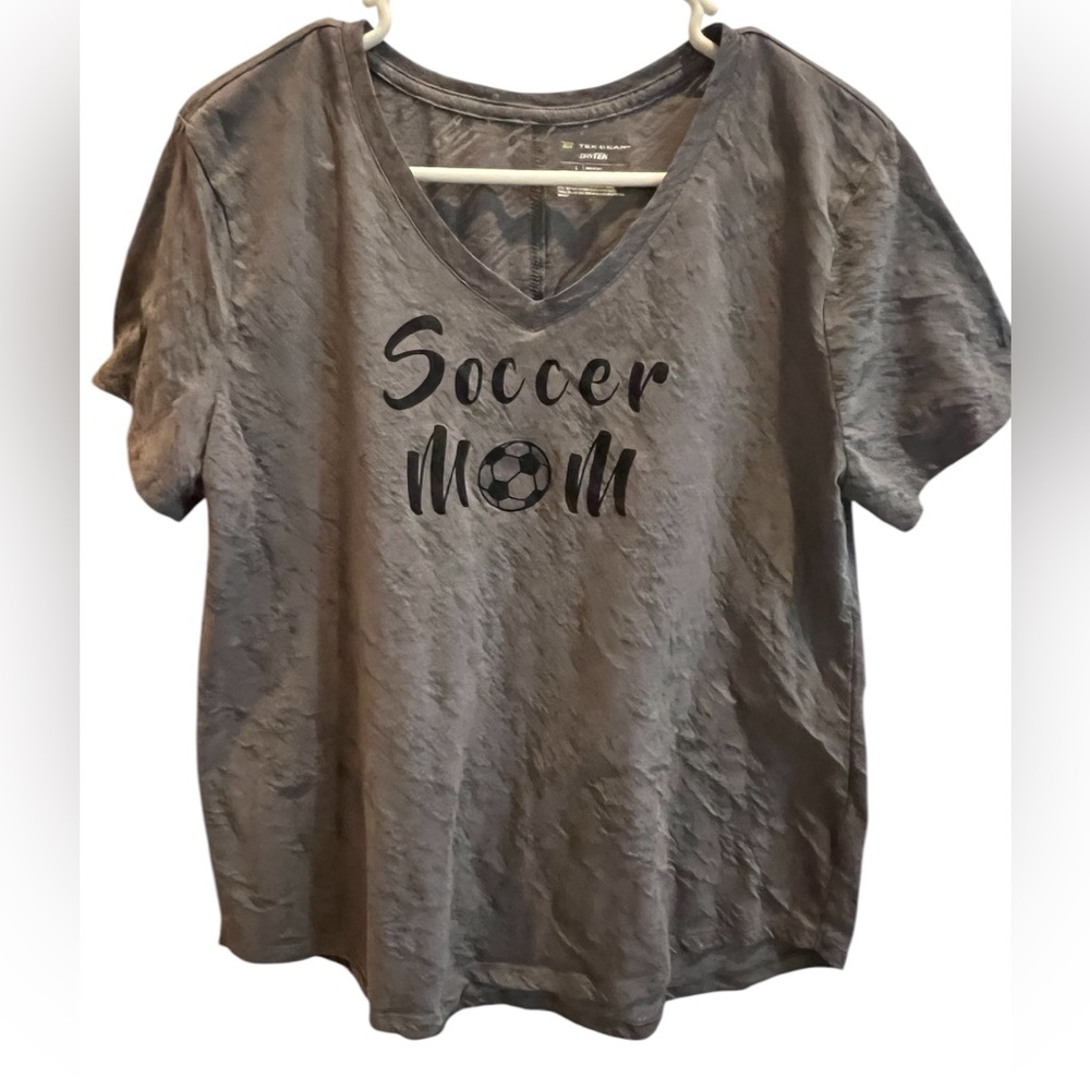Tek Gear Dry Tek V-Neck Soccer Mom Short Sleeve Shirt